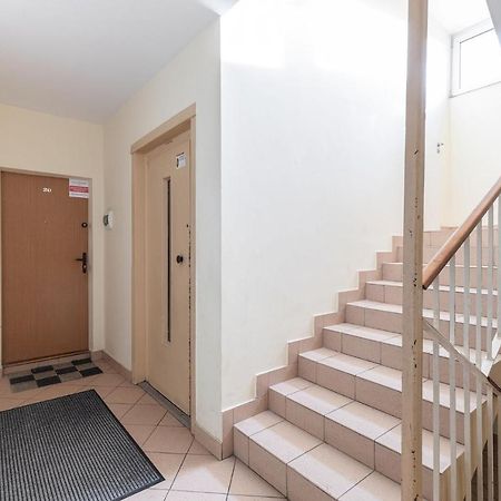 Room, Pirenejska 20 Cozy Rooms 바르샤바 외부 사진