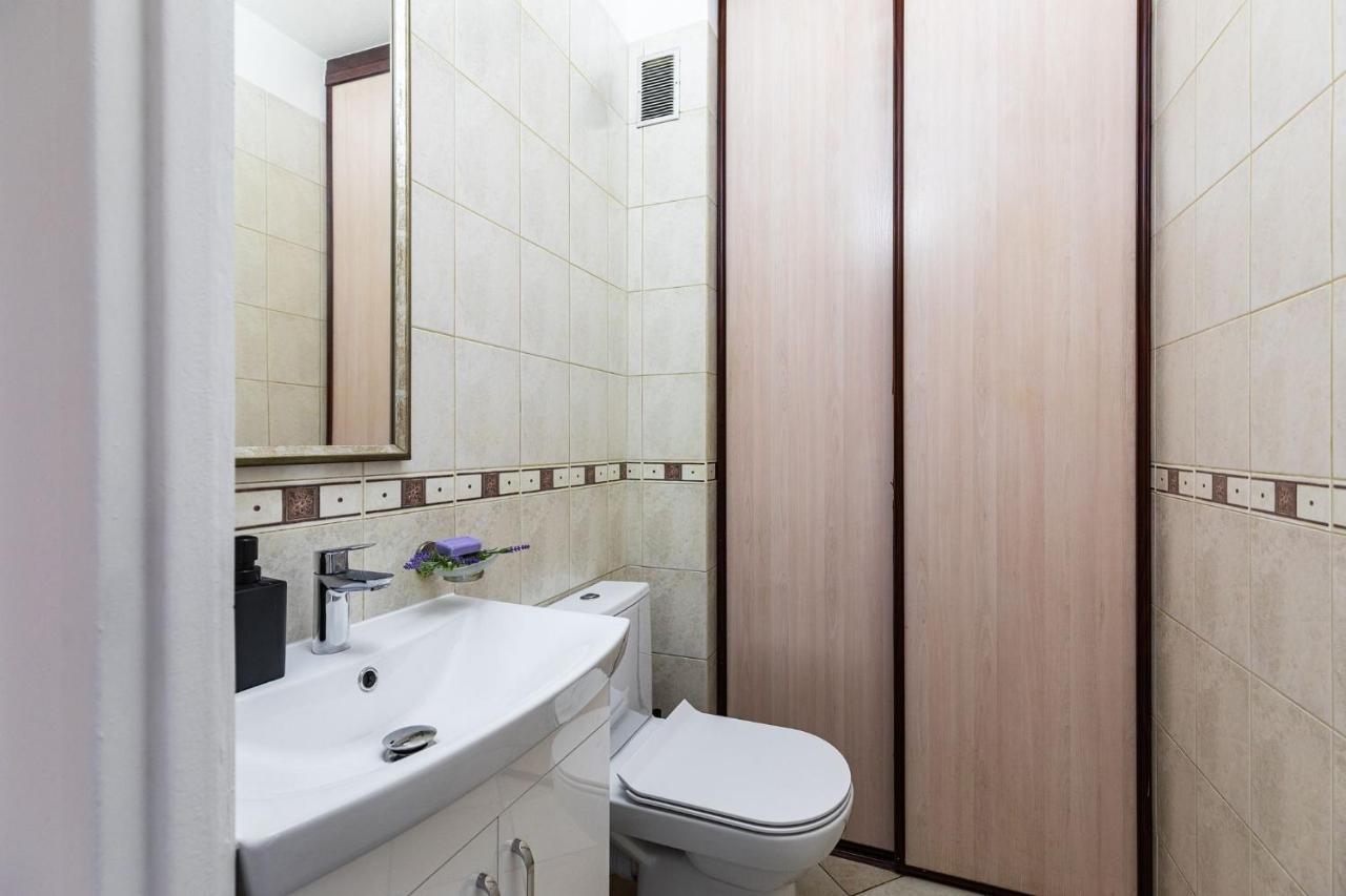 Room, Pirenejska 20 Cozy Rooms 바르샤바 외부 사진